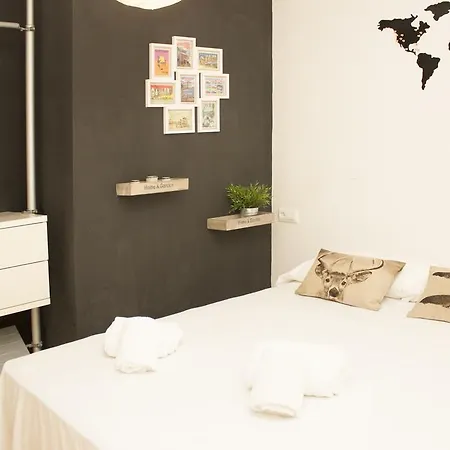 Holidays Vintage Apartment Valencia